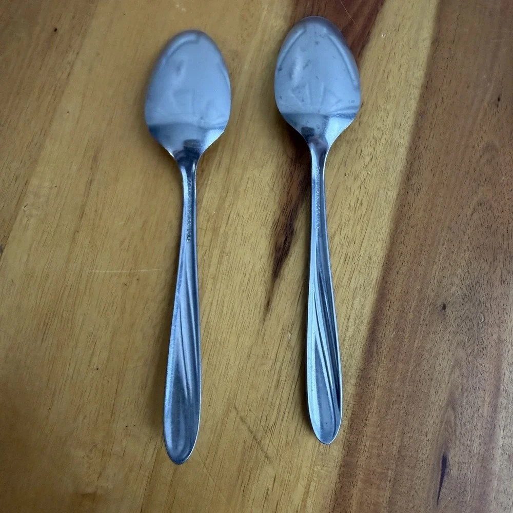 Capri Stainless 2 Teaspoons CAP1 Pattern USA 5 7/8